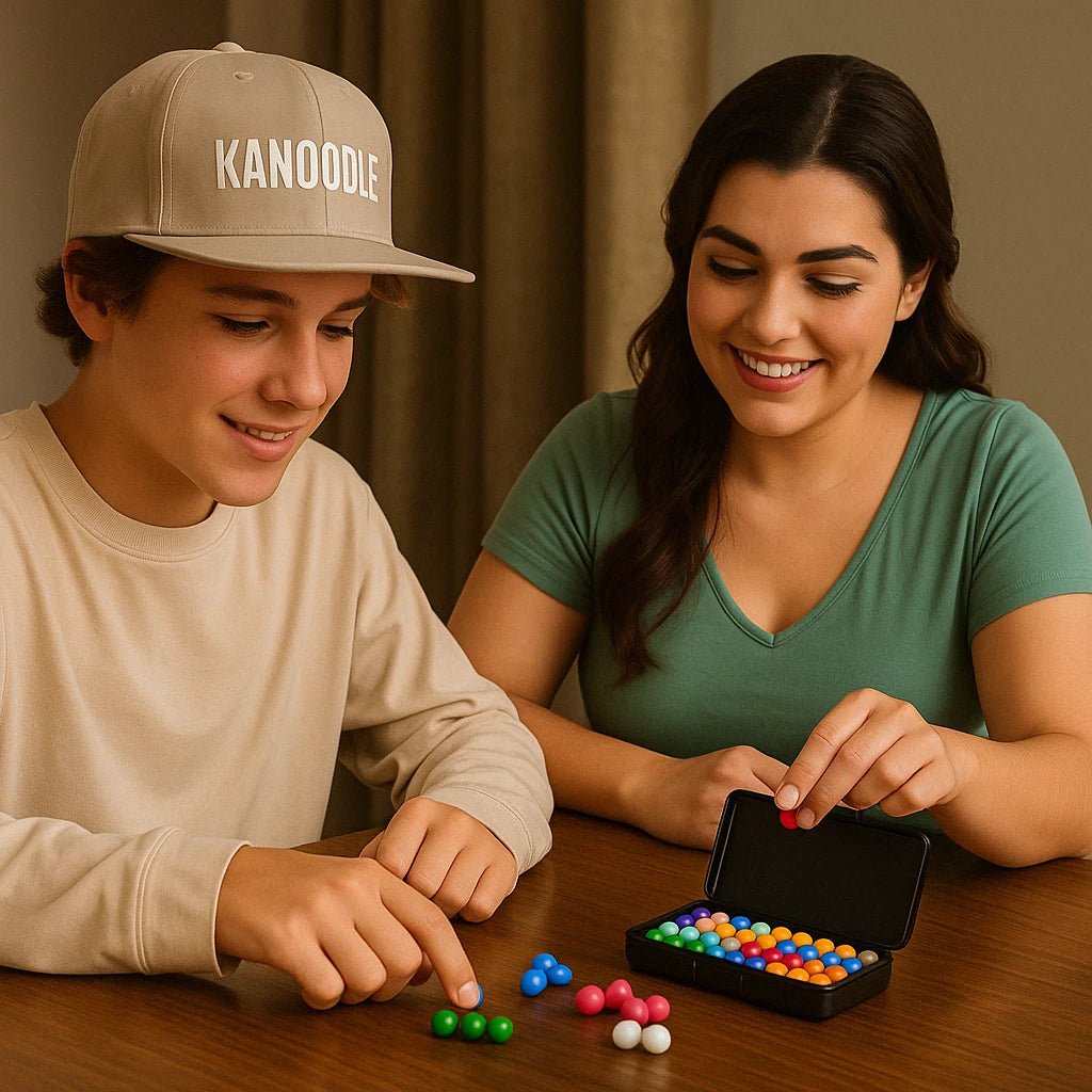 Kanoodle 3D – Quebra - Cabeça Desafiador para Todas as Idades - Utyl