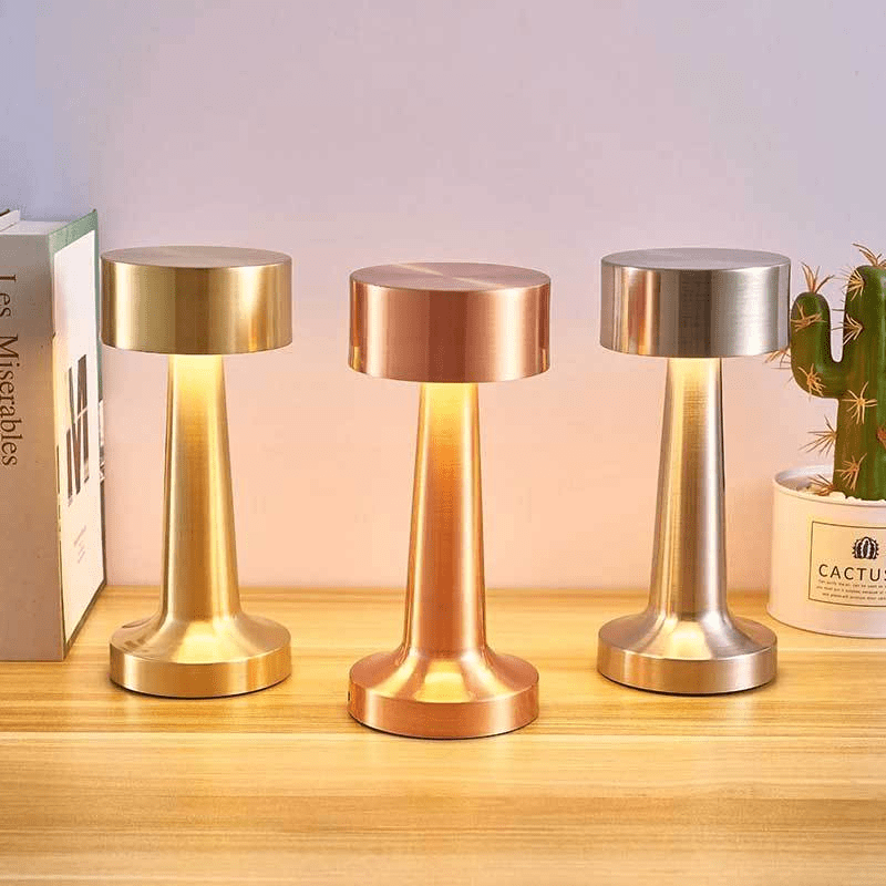 Luminária de Mesa Retrô LED – Toque, 3 Cores, Recarregável para Jantar Sofisticado - Utyl