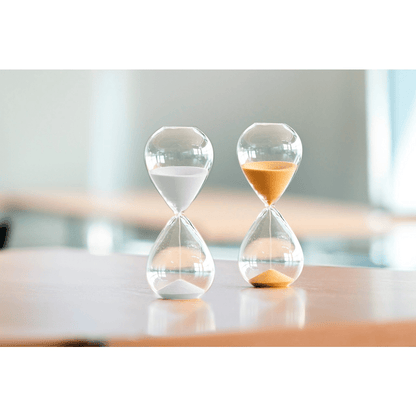 Ampulheta de Vidro 5 Minutos – Peça Decorativa para Escritório ou Estante - Utyl