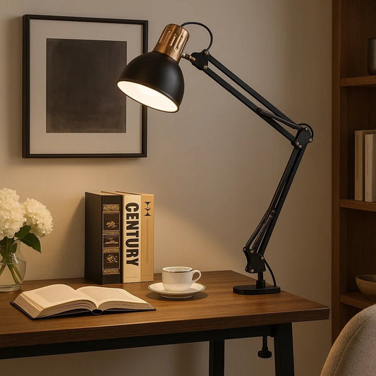 Luminária de Mesa Articulada com Garra – Modelo Pixar Luxo Preto ou Branca com Detalhes Dourado - Utyl